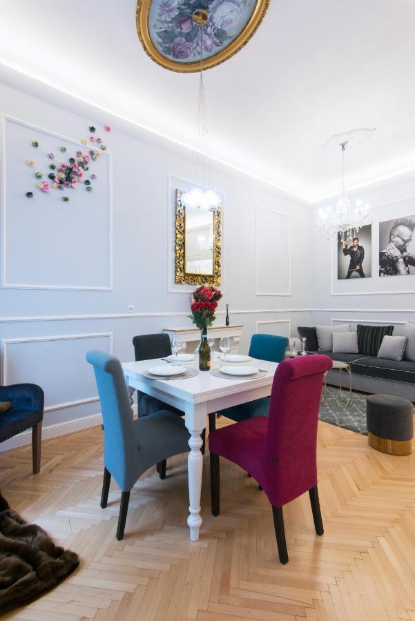 Vogue Apartment Near By Wenceslas Square Prag Exteriör bild