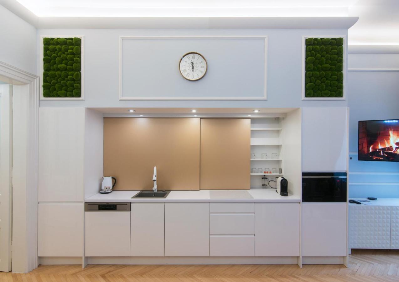 Vogue Apartment Near By Wenceslas Square Prag Exteriör bild