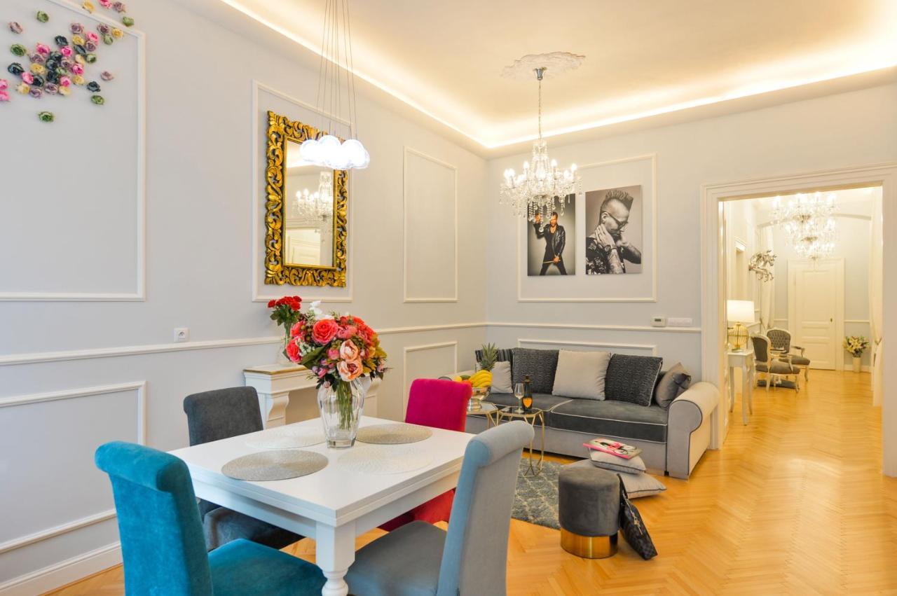 Vogue Apartment Near By Wenceslas Square Prag Exteriör bild