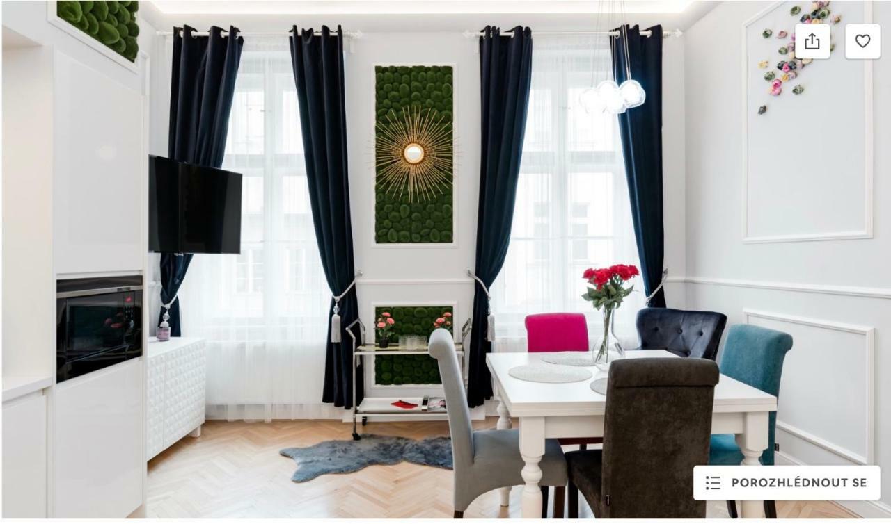 Vogue Apartment Near By Wenceslas Square Prag Exteriör bild